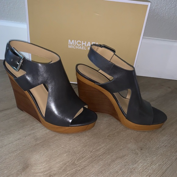 Michael Kors wooden wedge slate grey - Picture 1 of 3